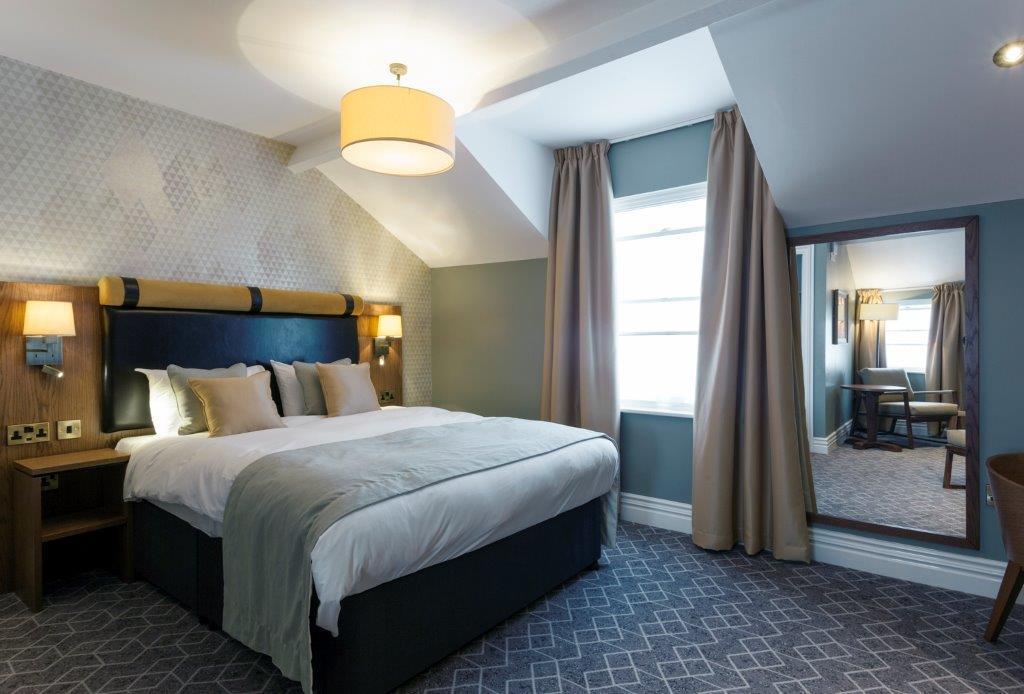 Hotel The Greyhound Wetherspoon